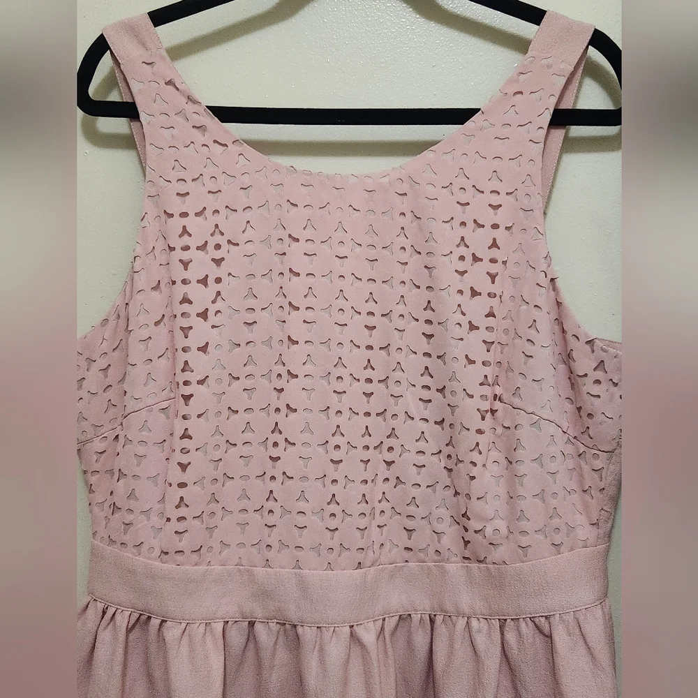 Forever 21 Plus mini dress in pink with cinched waist - Picture 8 of 11